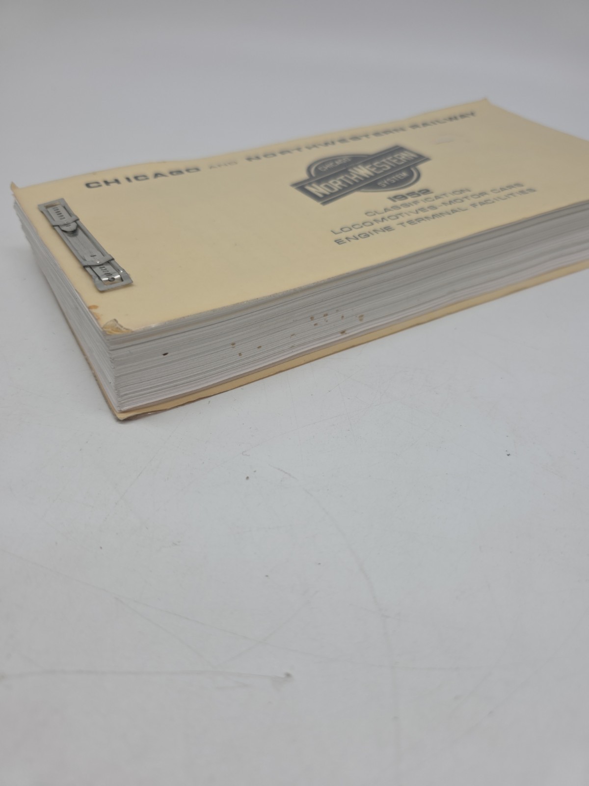 CHICAGO NORTH WESTERN RAILROAD LOCOMOTIVE BOOKLET PRINT DATA BLUEPRINT 1952