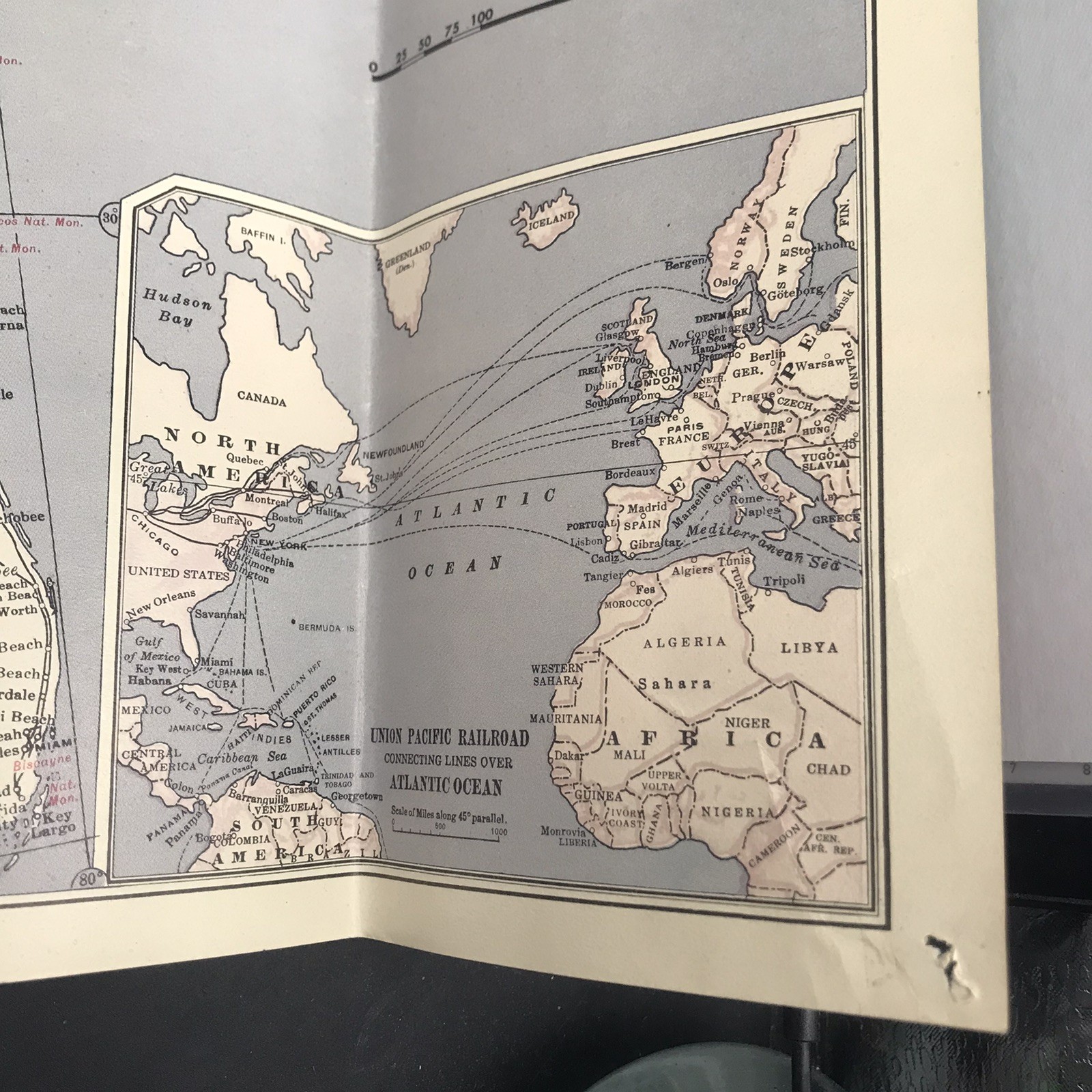 1976 Union Pacific Railroad UP USA Map w/ Facilities Brochure