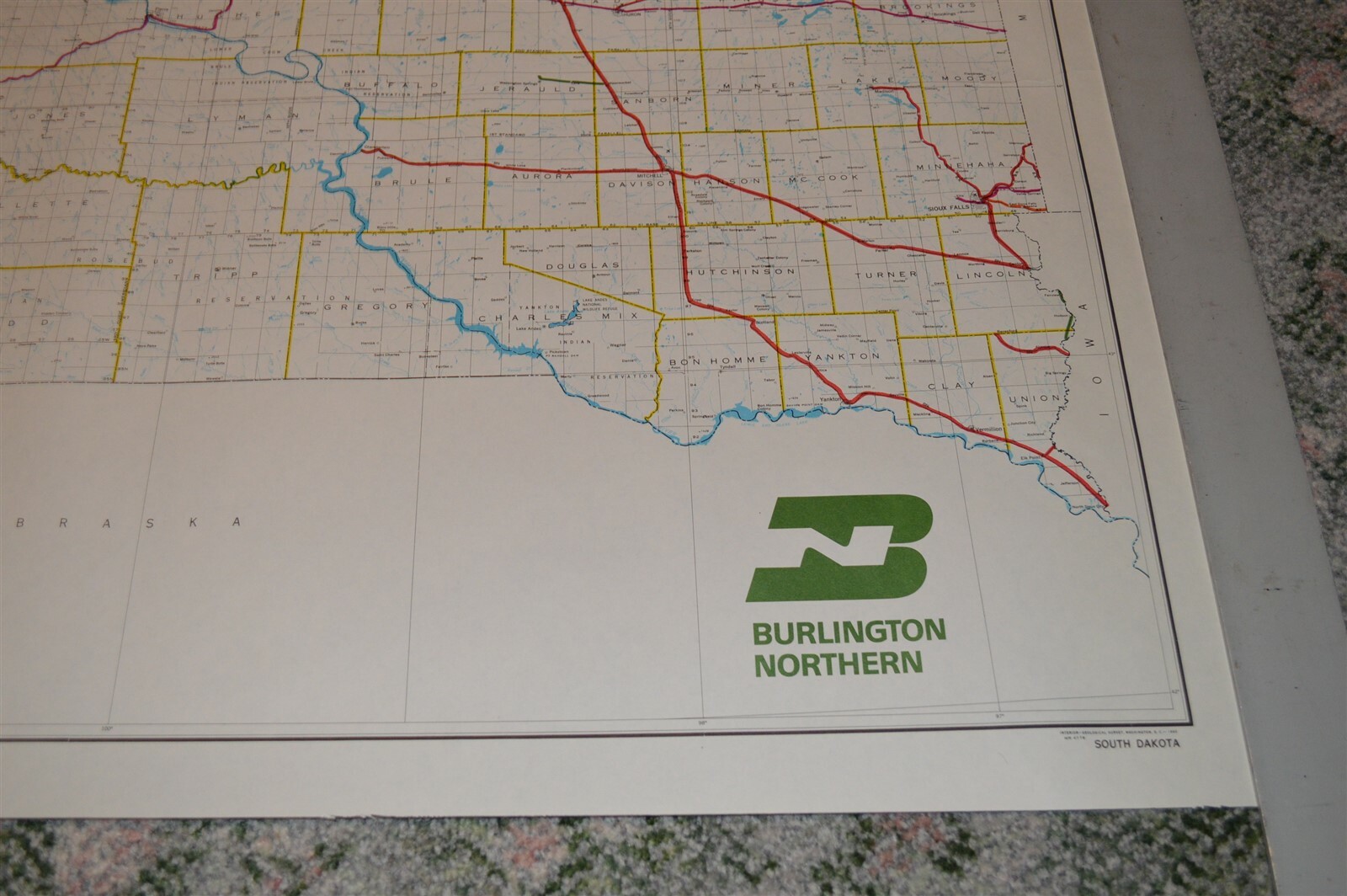 Large 1970’s Burlington Northern Railroad South Dakota Map Poster NO FOLDS