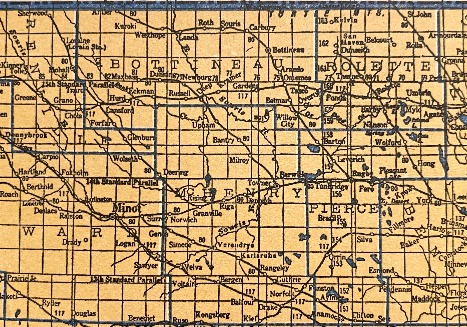 NORTH DAKOTA & OHIO c 1935 County & Railroad Maps. Hammond & Co. 9×12″ VG-F