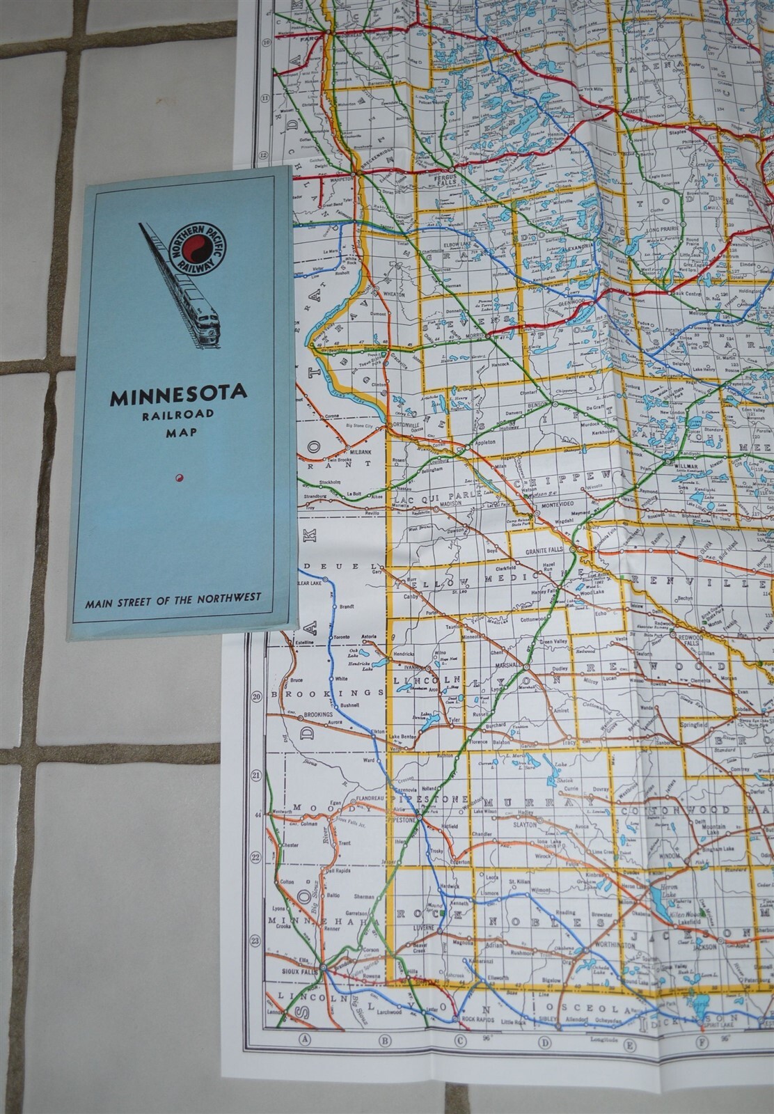 Vintage Northern Pacific Railroad map Minnesota 38″x 22 1/2″ in paper sleeve