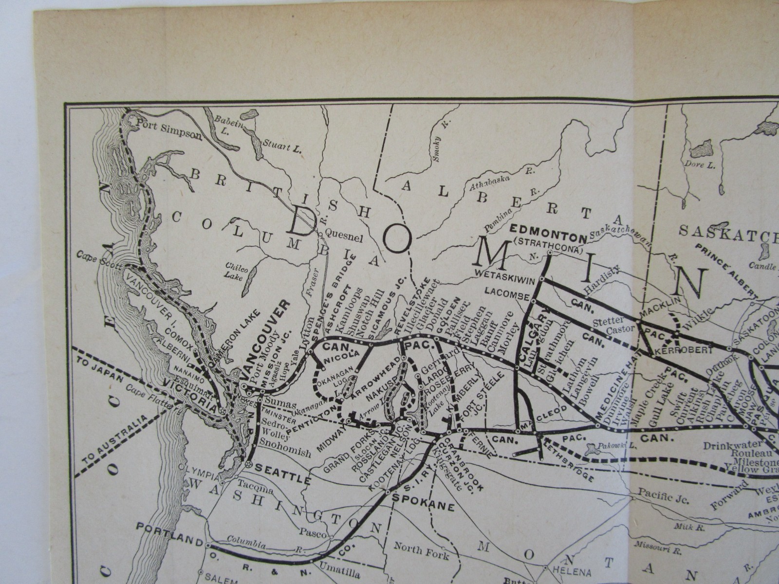 CP CANADIAN PACIFIC RAILWAY SYSTEM Map from 1911 Poor’s Manual.