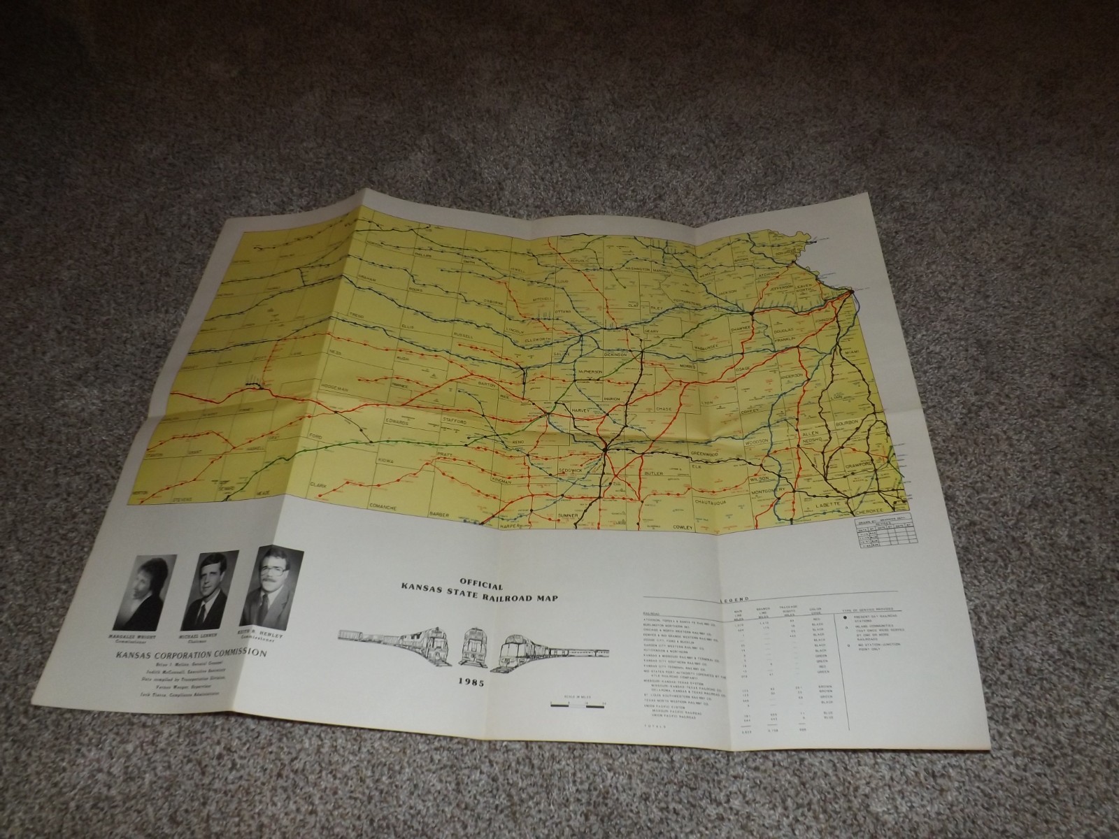 KANSAS ORIGINAL 1985 21″ X 28″ OFFICIAL STATE RAILROAD MAP