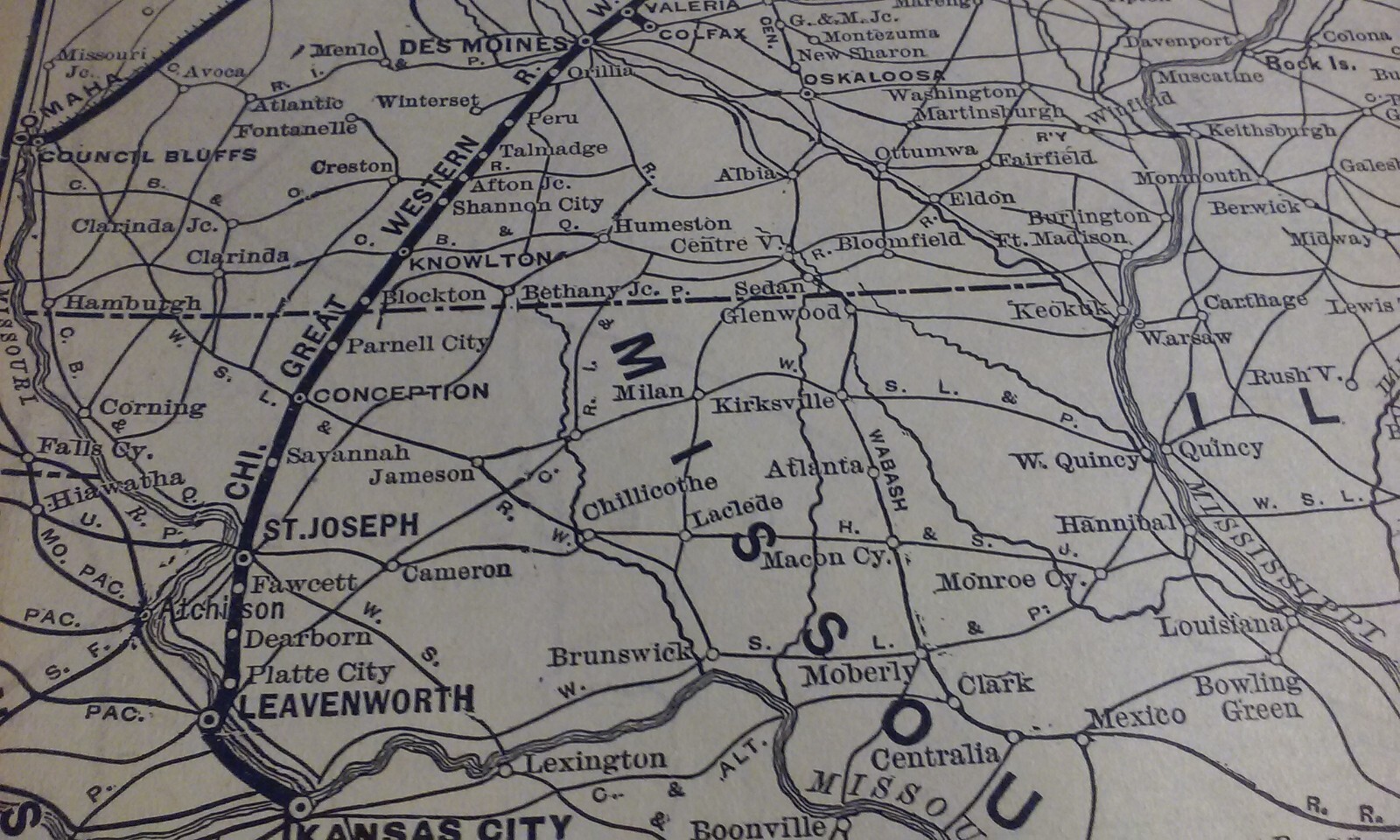 Rare 1903 Railroad Map of The CHICAGO GREAT WESTERN Railway System & Routes