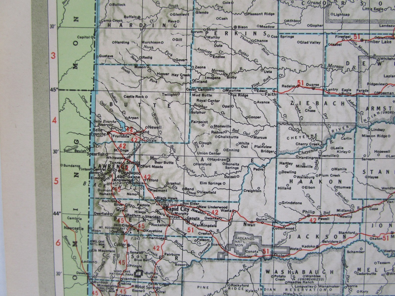 SD TN Vtg 1950 SOUTH DAKOTA RAILROAD Map. CB&Q, C&NW, SOO, GN, IC or TENNESSEE