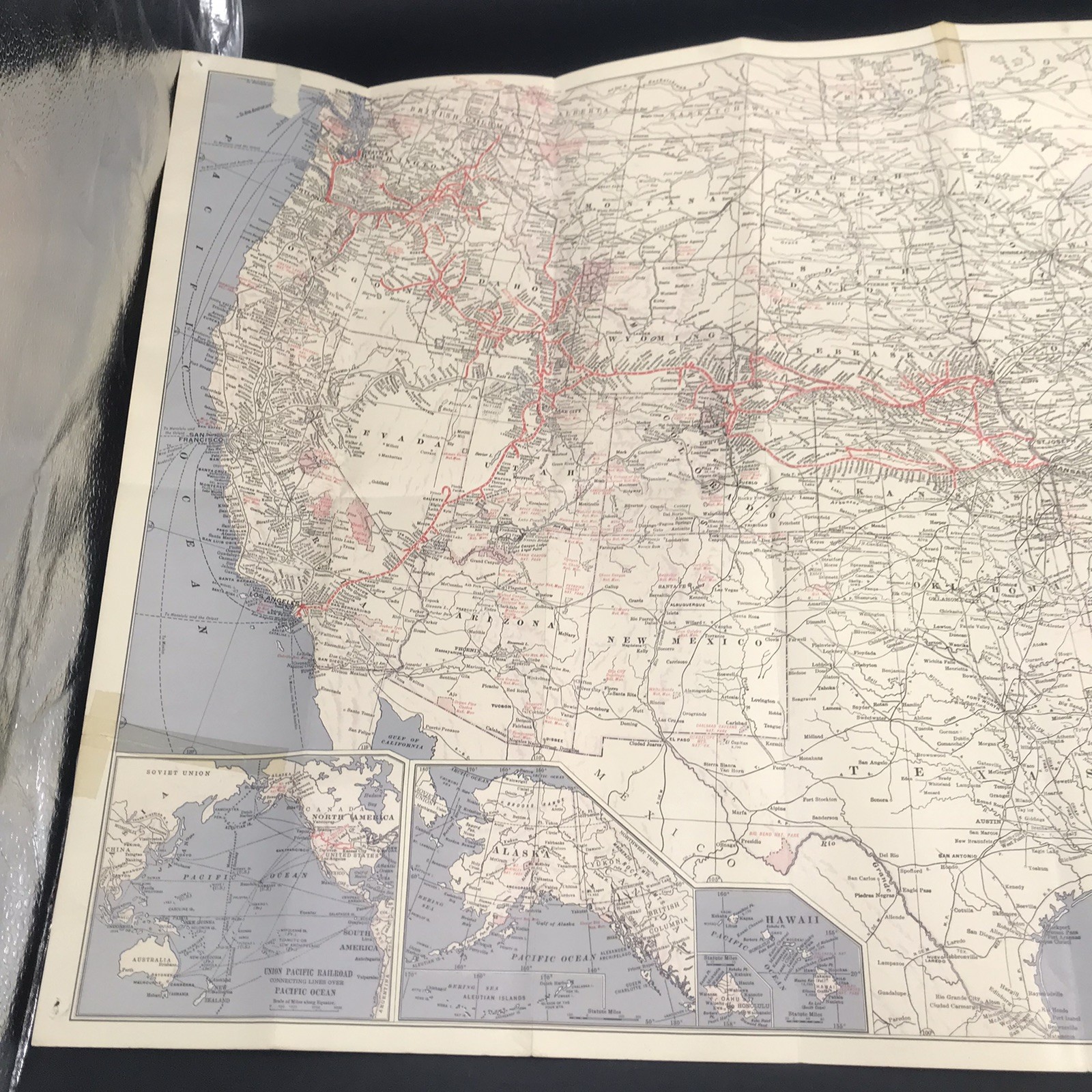 1976 Union Pacific Railroad UP USA Map w/ Facilities Brochure