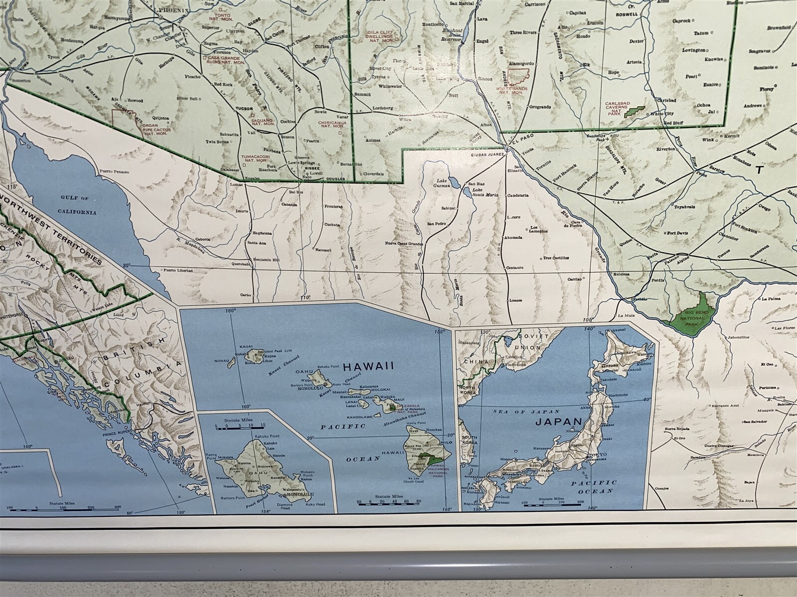 5 foot 1971 Burlington Northern Pacific Railroad Map System