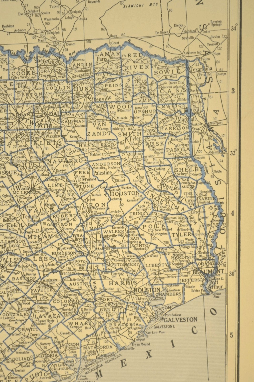 ca1930 TEXAS Map Railroad Depot Towns SP RR Historic Original Atlas Map